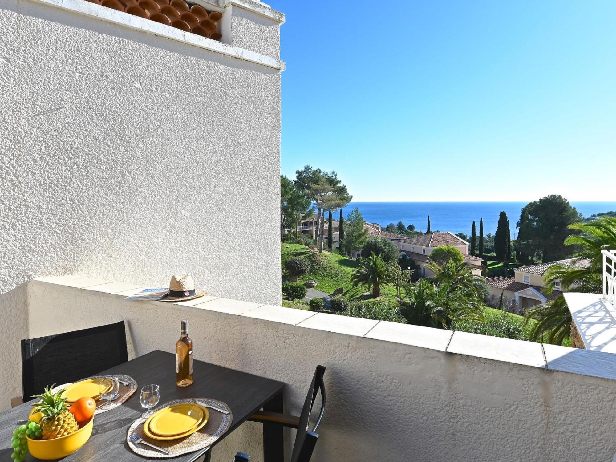 Apartment Village Cap Esterel - Le Village-52 By Interhome Saint-Raphael  Exterior photo